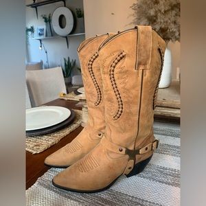 Vintage Womens Leather Western Cowboy boots
